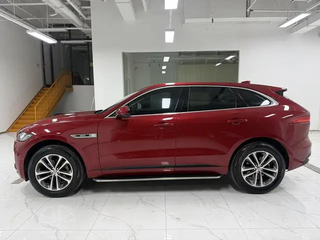 Jaguar Jaguar F-PACE 2.0T two-wheel drive R-Sport sports version