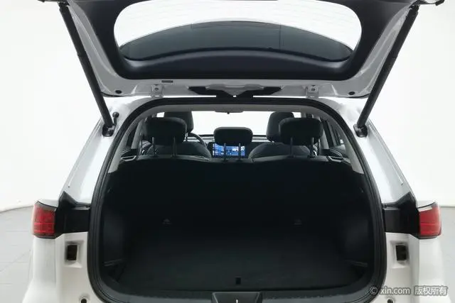 Haval Haval Xiaolong MAX PHEV 1.5L Hi4 105 four-wheel drive pilot version