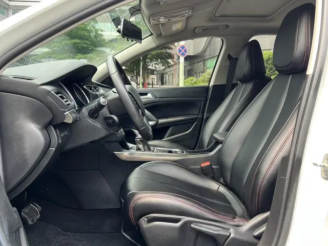 Peugeot Peugeot 408 350THP Automatic Deluxe Edition