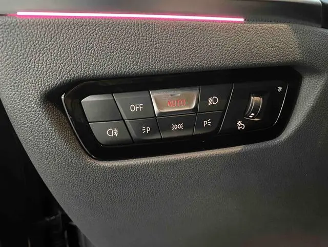 BMW BMW 3 Series 325Li M sports suit