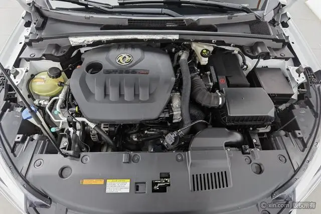 Dongfeng Fengshen Yi Hyun GS 230T automatic cross-mesh version