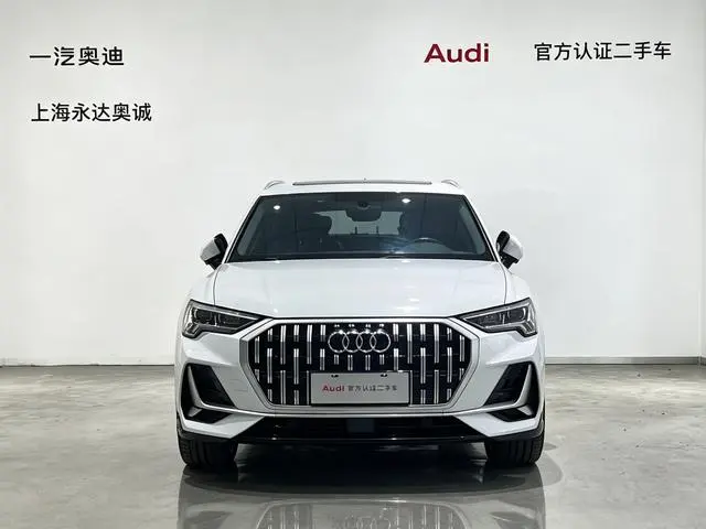 Audi Audi Q3 35 TFSI fashion and elegant