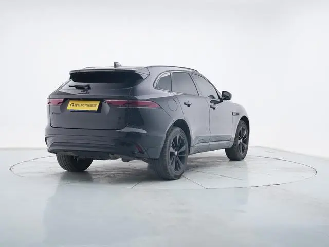 Jaguar Jaguar F-PACE P250 R-Dynamic BLACK