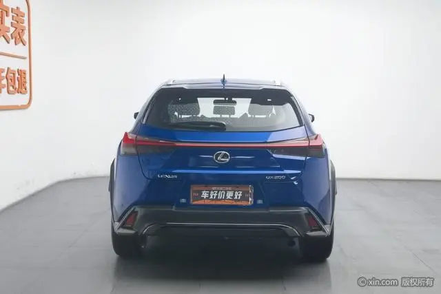 Lexus Lexus UX 200 F SPORT version Country VI