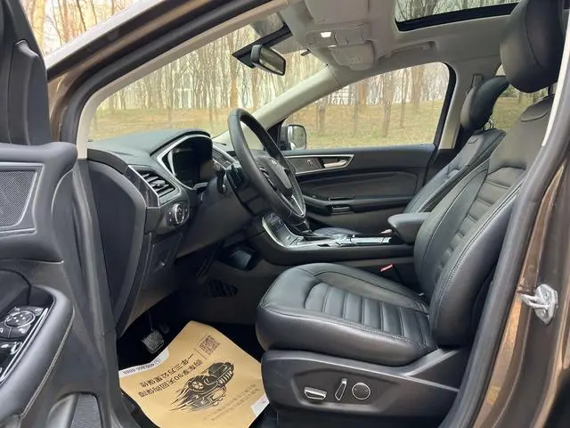 Ford Sharp World EcoBoost 245 two-wheel drive Hao Rui type 7-seater country V