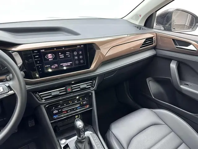 Volkswagen Tuyue 330TSI four-wheel drive Ultimate Edition