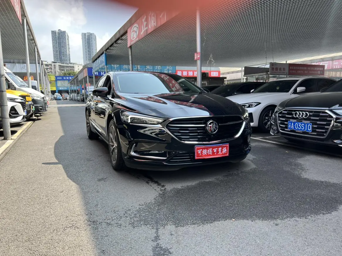 Buick Lacrosse 652T luxury