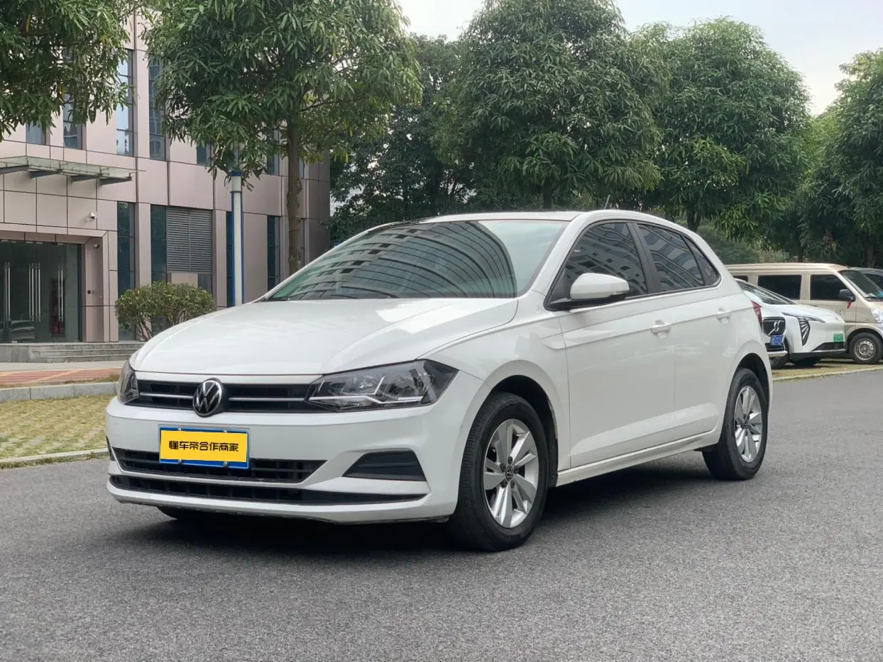 Volkswagen Polo Plus 1.5L automatic colorful technology version