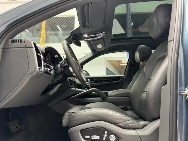 Porsche Cayenne Cayenne 3.0T