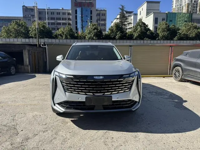 Geely Boyue L 1.5TD DCT Glory Edition