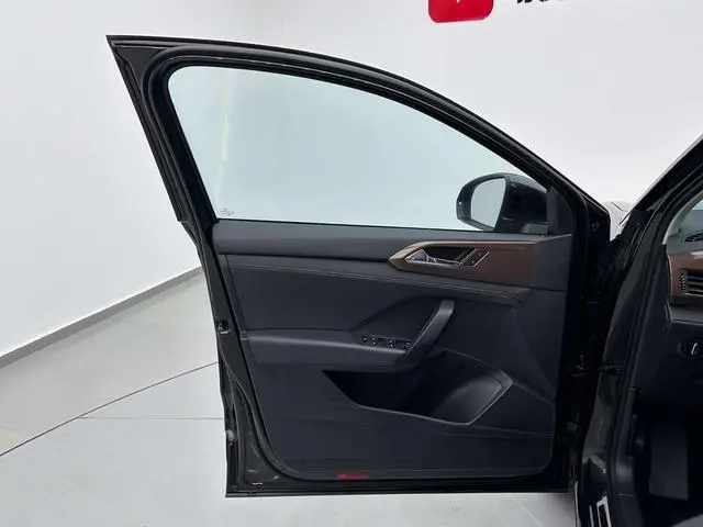 Volkswagen Tuyue 330TSI four-wheel drive Ultimate Edition