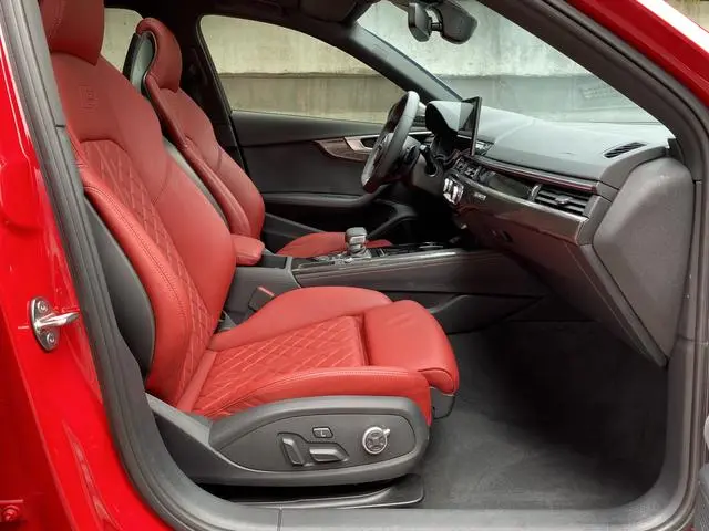 Audi Audi S4 3.0TFSI