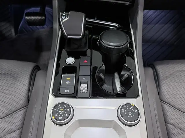 Volkswagen Touareg 2.0 TSI Ruishang Edition