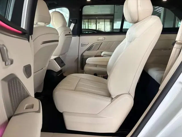 ONVO Nio Le Dao L90 Six-seater Ultra