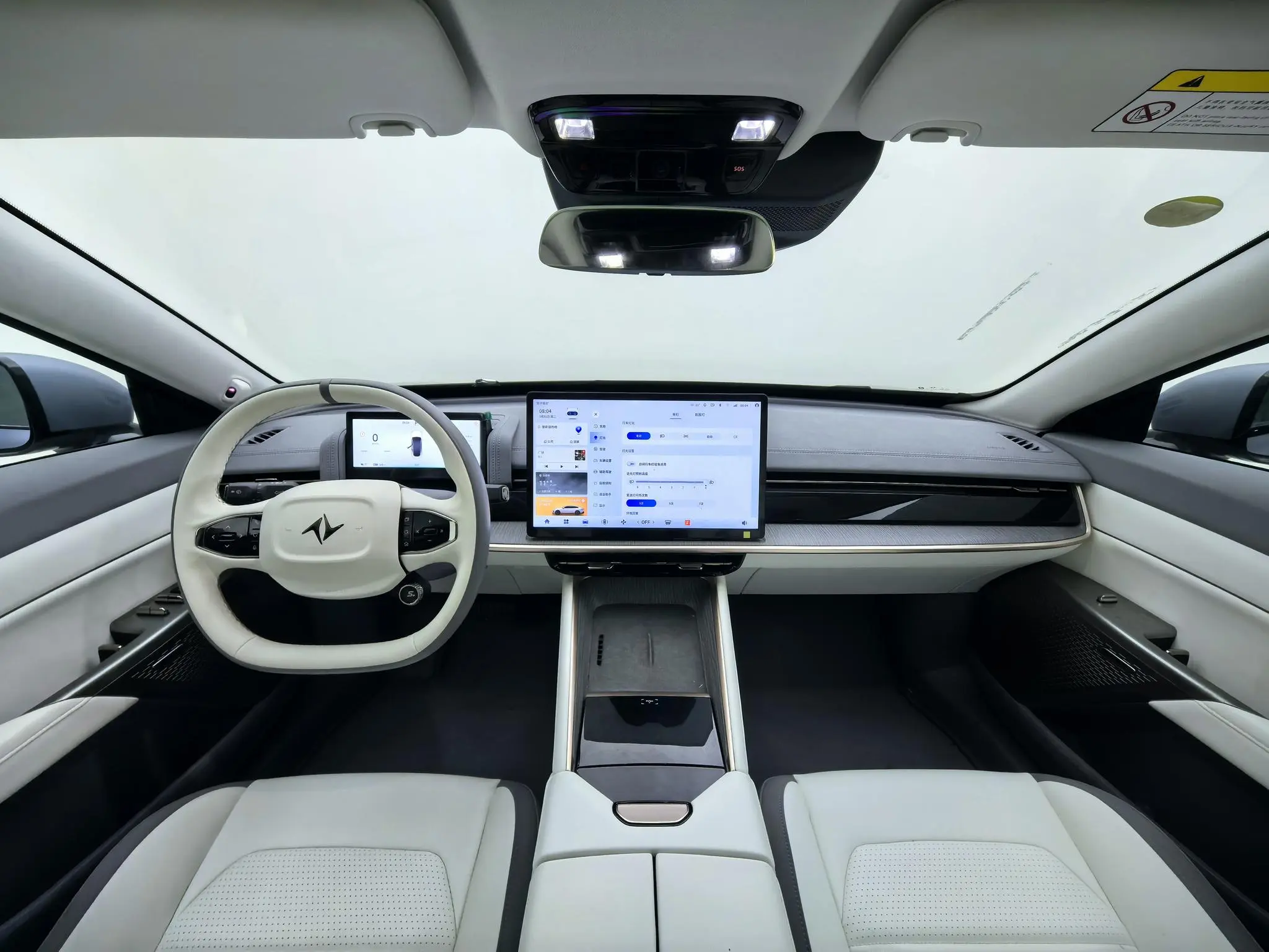Dongfeng eπ eπ007 Pure electric 540 four-wheel drive Max version