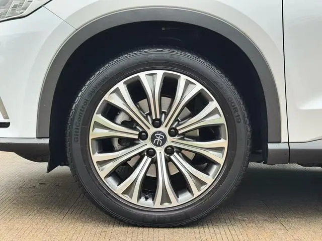 BYD Song Pro DM DM 1.5T four-wheel drive performance version luxury