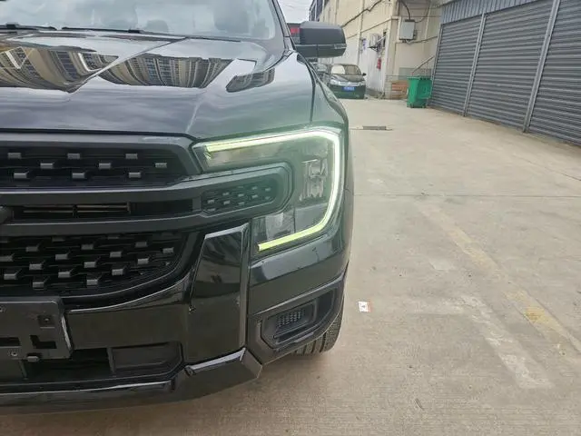 Ford Ranger Ranger 2.3T gasoline Mountain Forest-four-wheel drive automatic Version