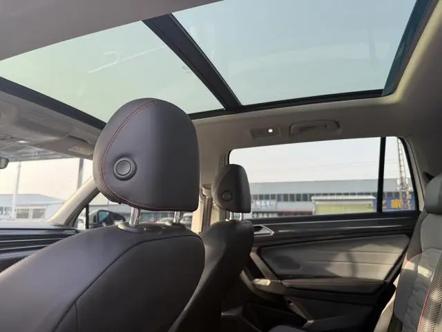 Volkswagen Tiguan L PHEV 430PHEV plug-in hybrid Ultimate Edition