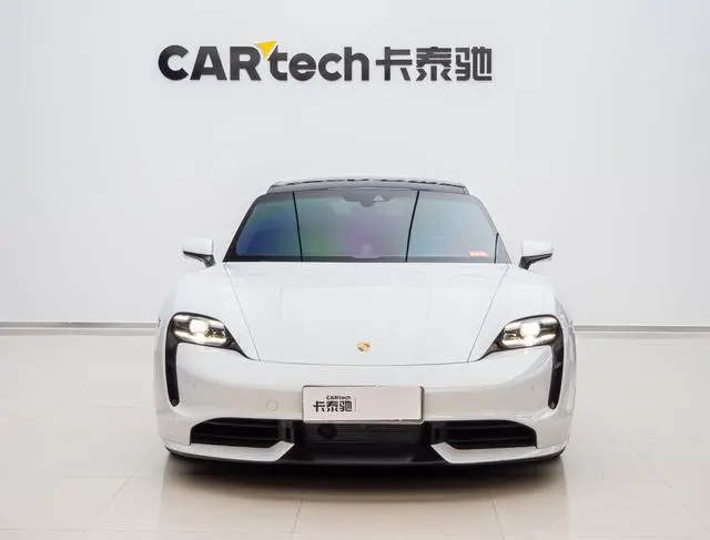 Porsche Taycan Taycan Turbo