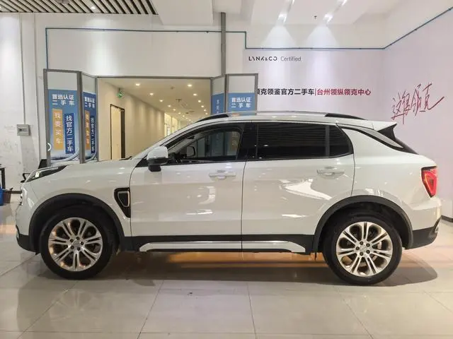 LYNK & CO Lynk 01 2.0T two-wheel drive Pro version