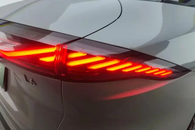 Geely Galaxy Galaxy L6 1.5T DHT 125km Starship