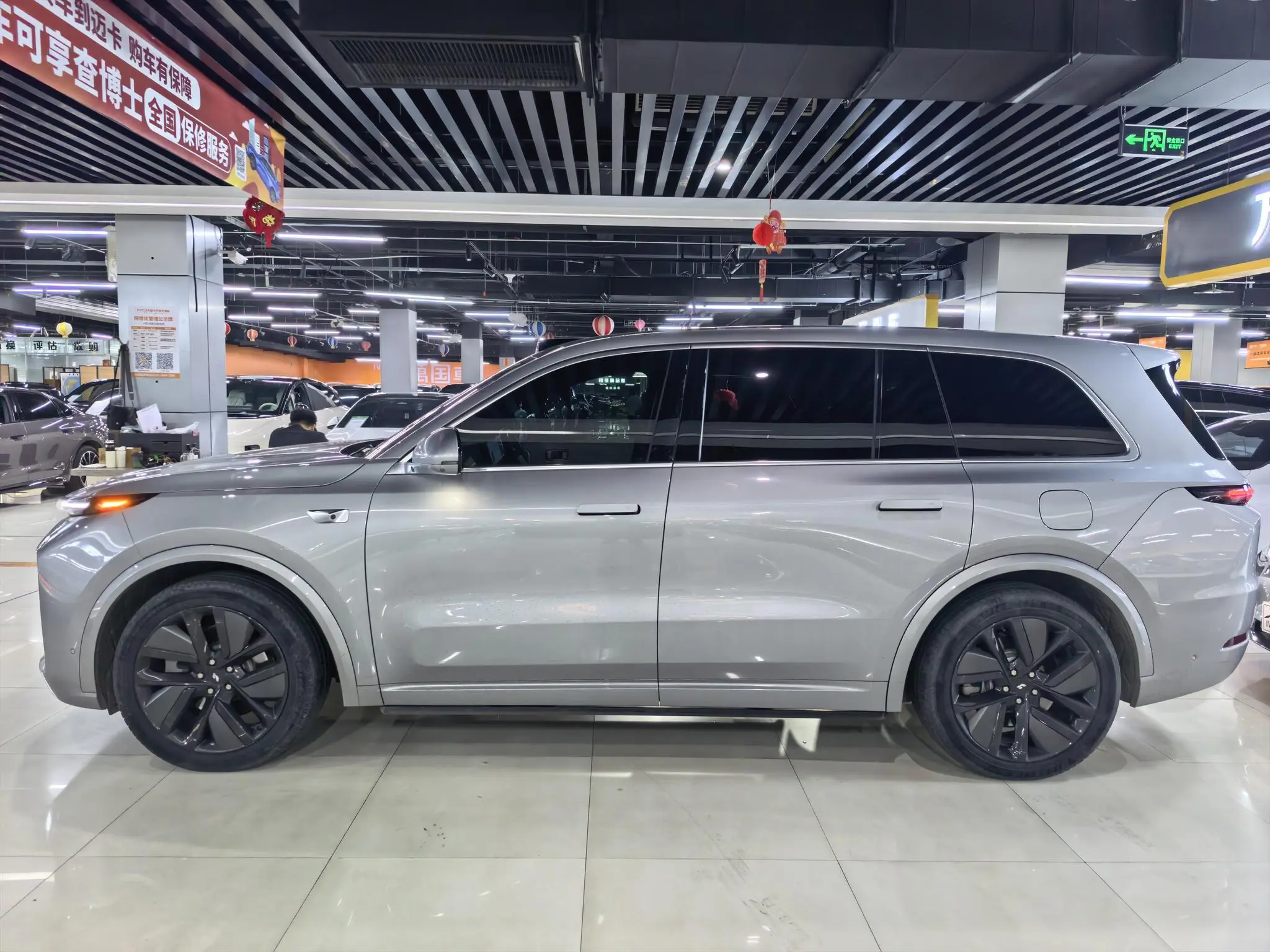 Li Auto Ideal L9 Max version