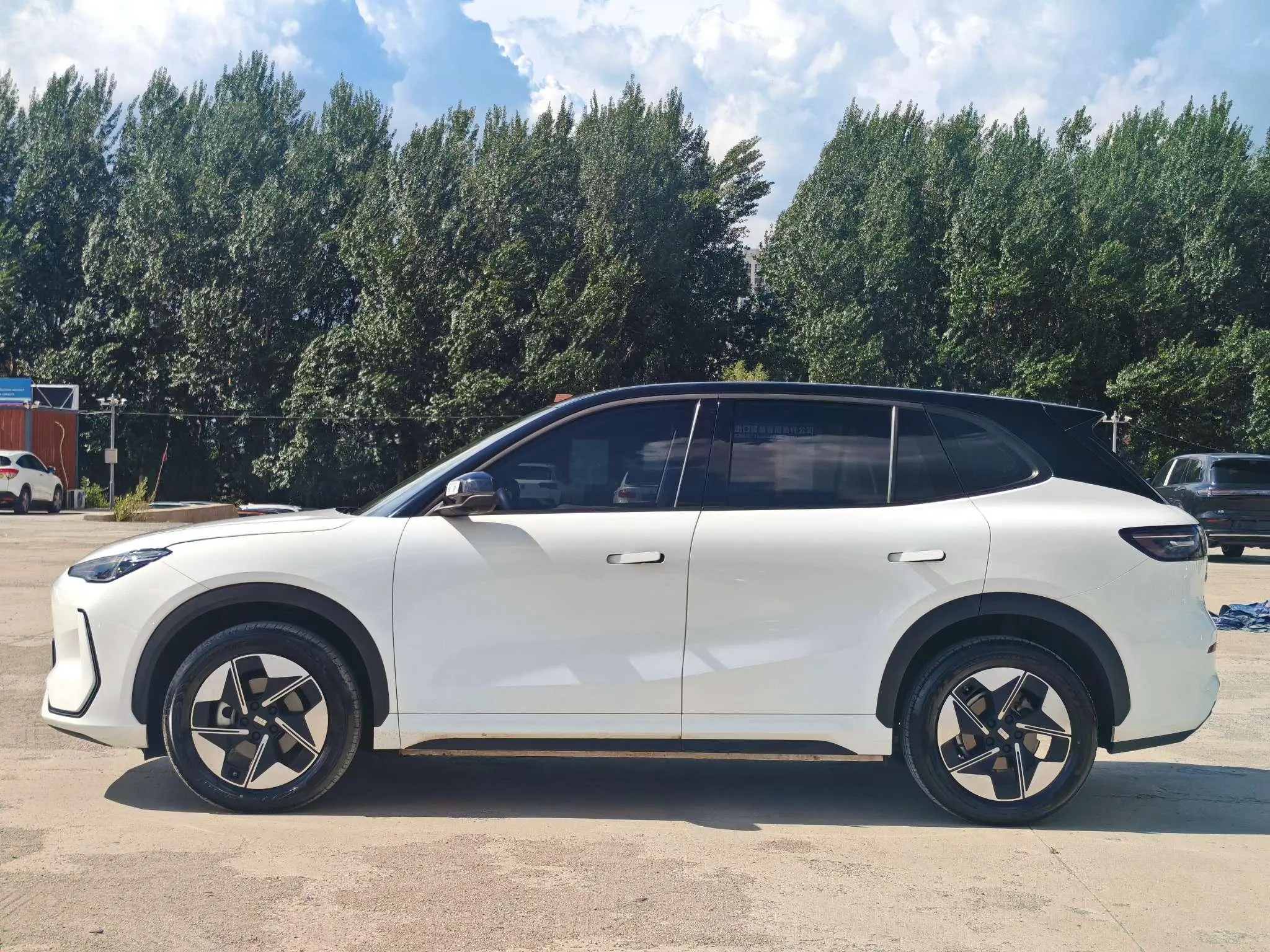 Geely Galaxy Galaxy E5 440km Discovery Edition