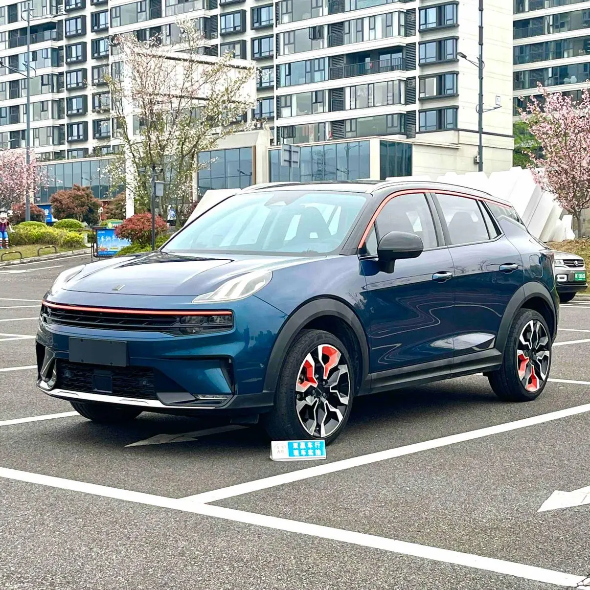 LYNK & CO Lynk 06 Remix 1.5T Yao Halo