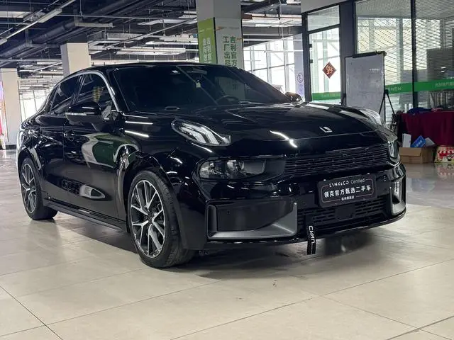LYNK & CO Lynk 03 1.5TD DCT Champion Edition