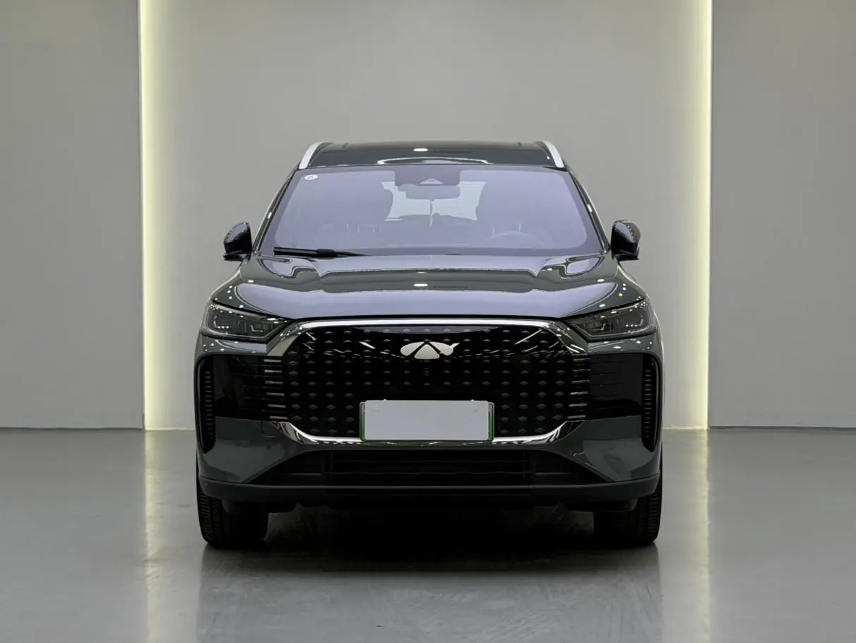 Chery Fengyun Fengyun T8 1.5T 130km Premium Edition