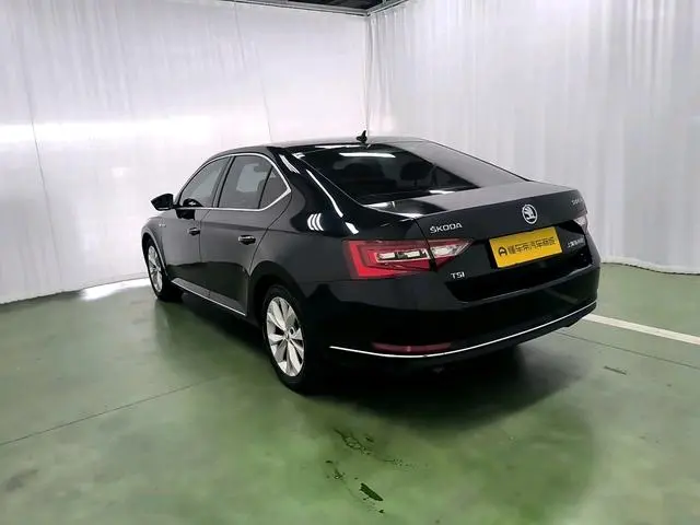 Skoda Speed pie ZI280 DSG Comfort Edition Country V
