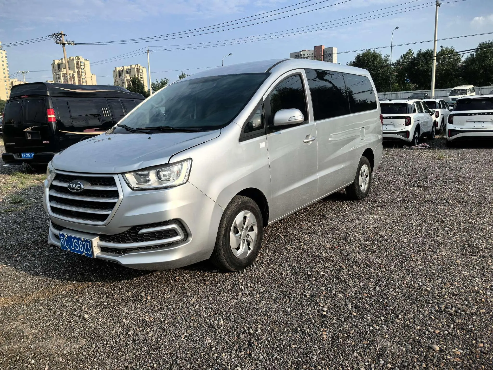 Refine Motors Ruifeng M4 Business Travel Series 2.0L Manual Express Version Country VI