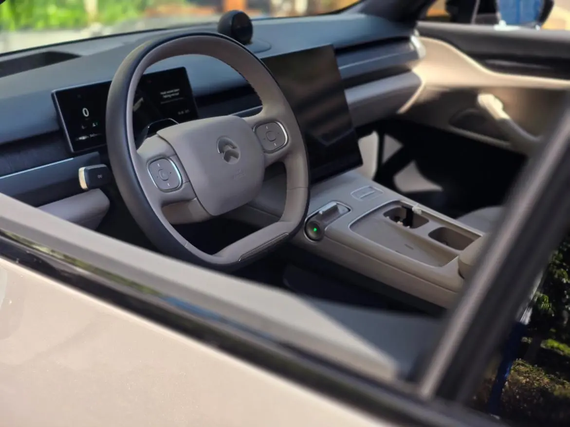 NIO NIO ES8 100kWh