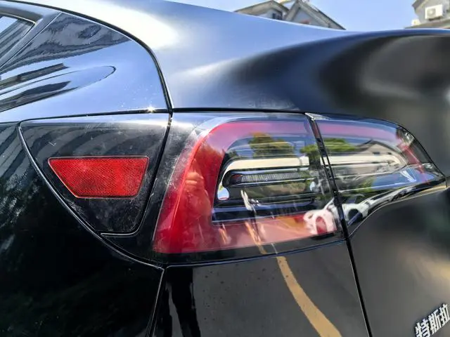 Tesla Model Y Standard battery life, rear-wheel drive version