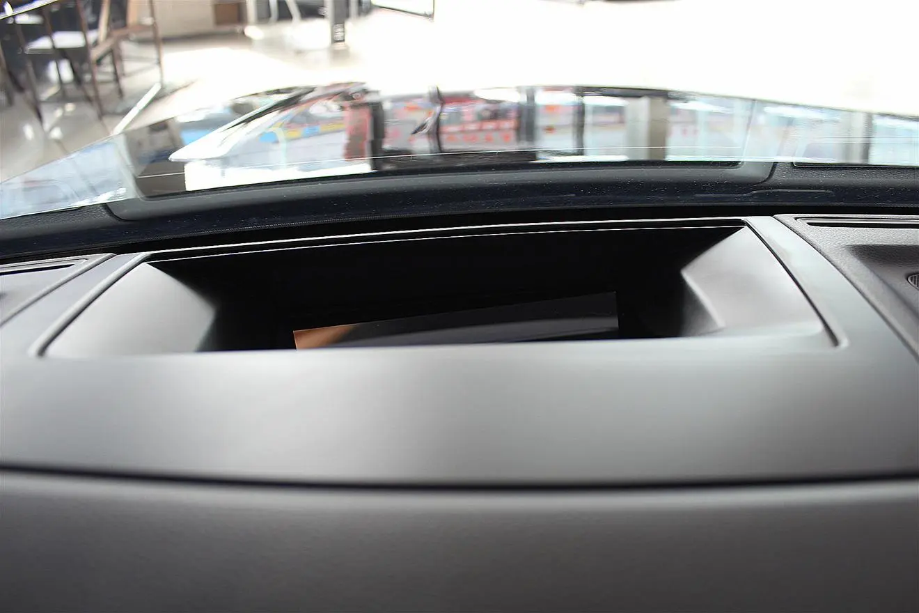 Volkswagen Touareg 3.0 TSI Sharp Front Version Country VI