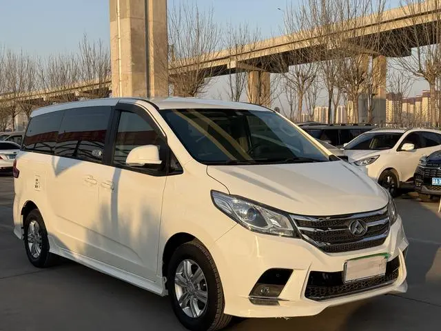 Maxus Chase G10 PLUS 1.9T manual passenger version diesel country V