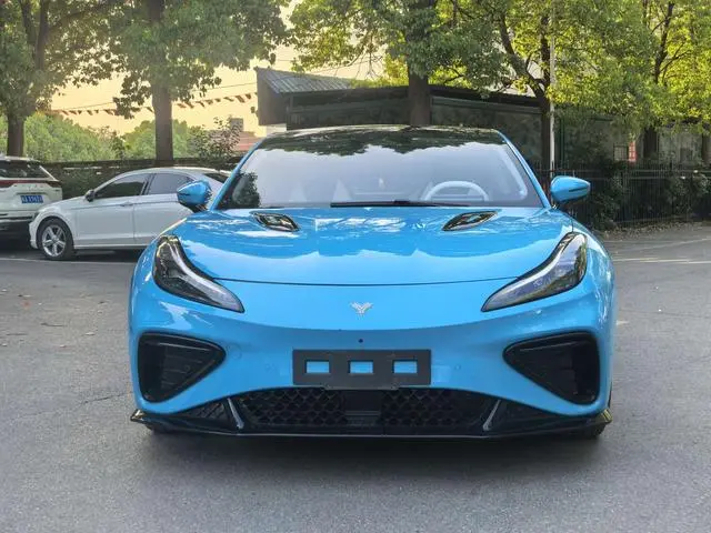 Neta Nezha GT 580 four-wheel drive version