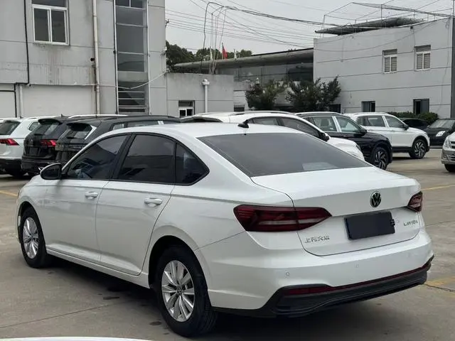 Volkswagen Lavida 1.5L Automatic Deyi version