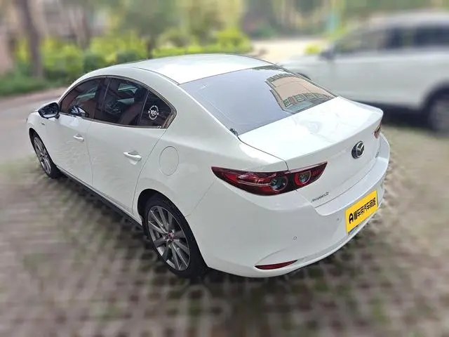 Mazda Mazda 3 Angkesaila 2.0L automatic Quality Rui version