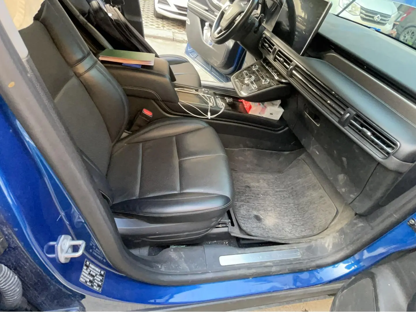 Lincoln Adventurer 2.0T two-wheel drive Zunya edition