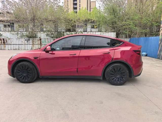 Tesla Model Y Facelifted rear-wheel drive version