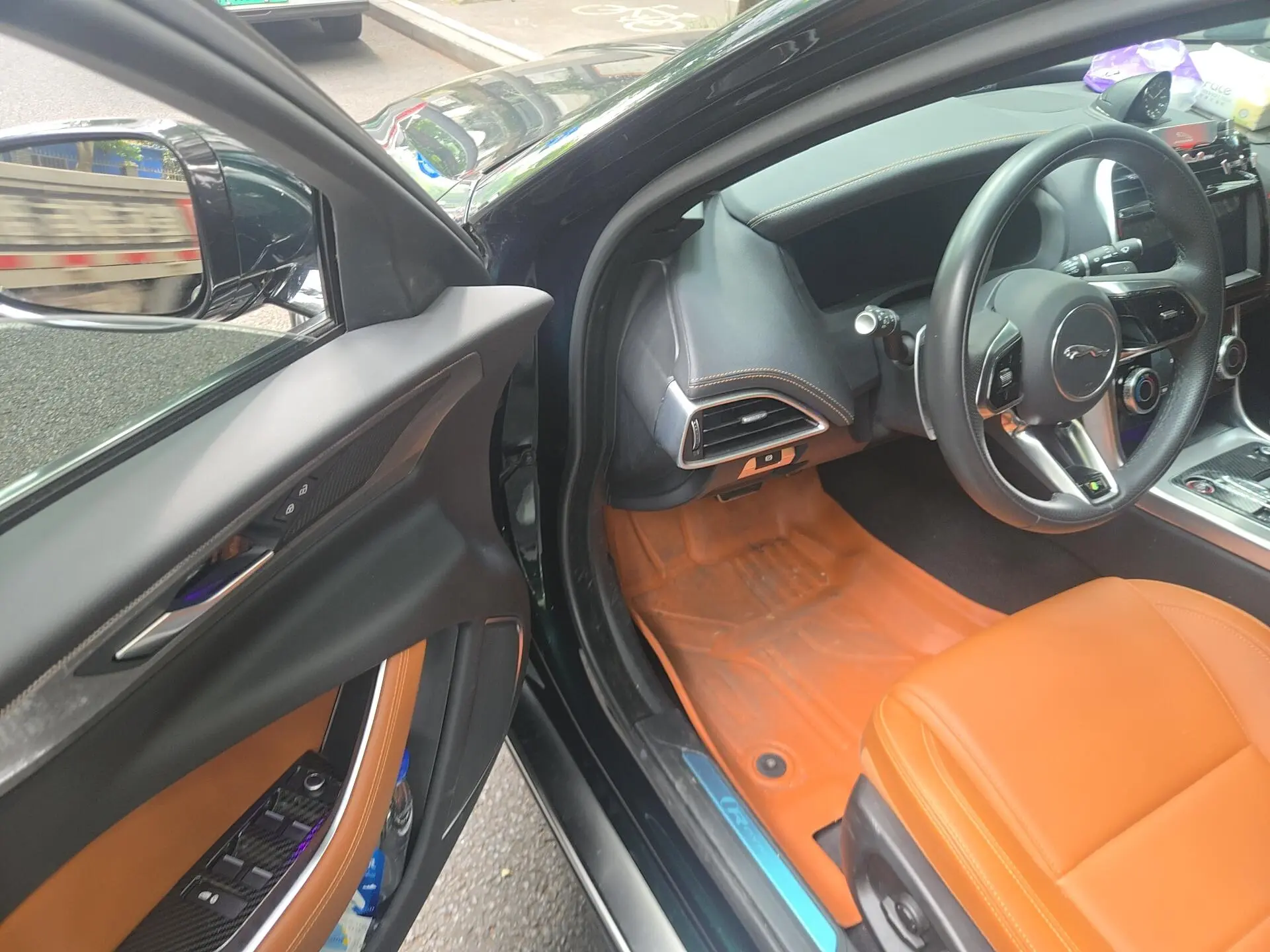 Jaguar Jaguar XEL 2.0T 250PS R-DYNAMIC S Enterprising Sports Edition
