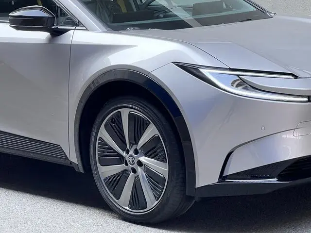 TOYOTA FAW Toyota bZ5 550 PRO