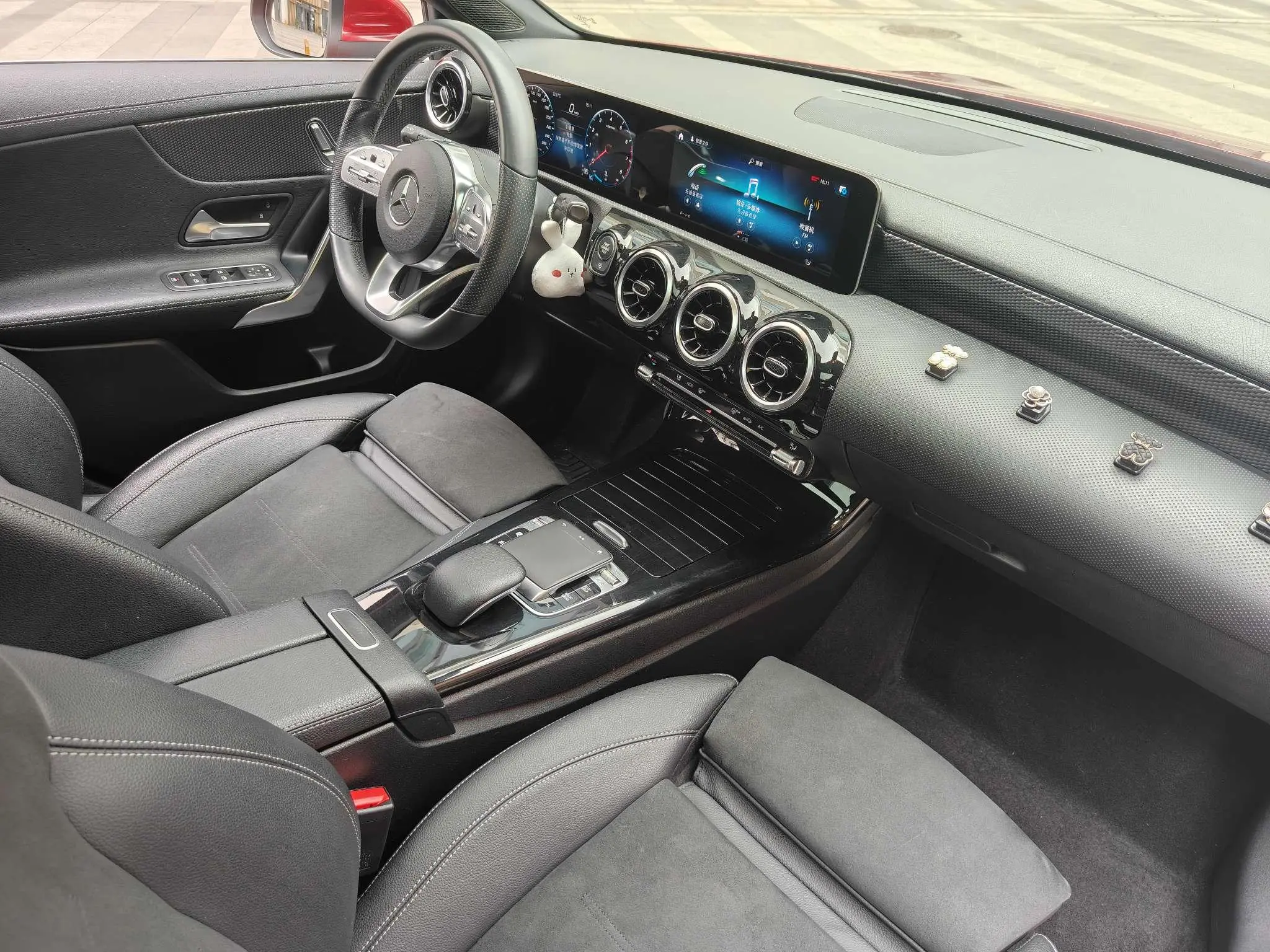 Mercedes-Benz Mercedes-Benz A-class A 200 L sports sedan