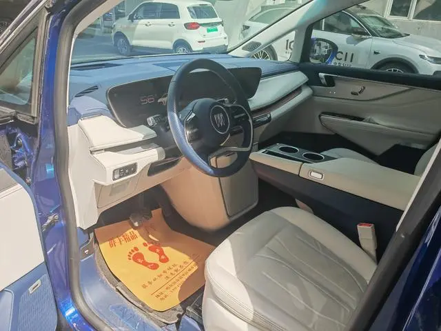Buick Buick GL8 PHEV Lu Zun 1.5T Seven-seater Luxury Edition