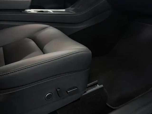 Tesla Model Y Long battery life all-wheel drive version