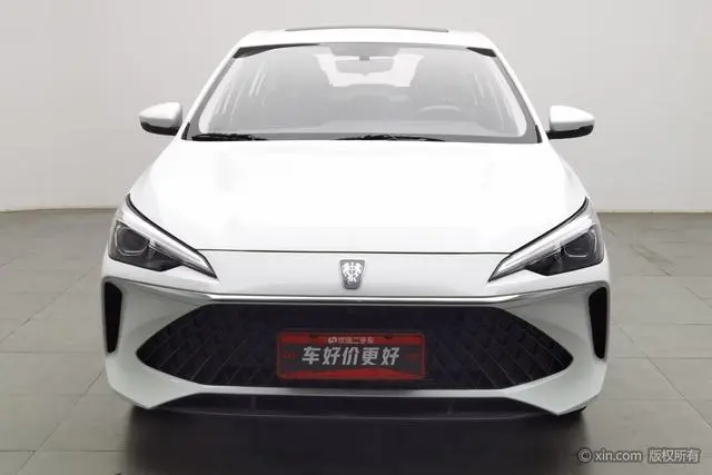 Roewe Roewe i5 1.5L CVT Deluxe Edition