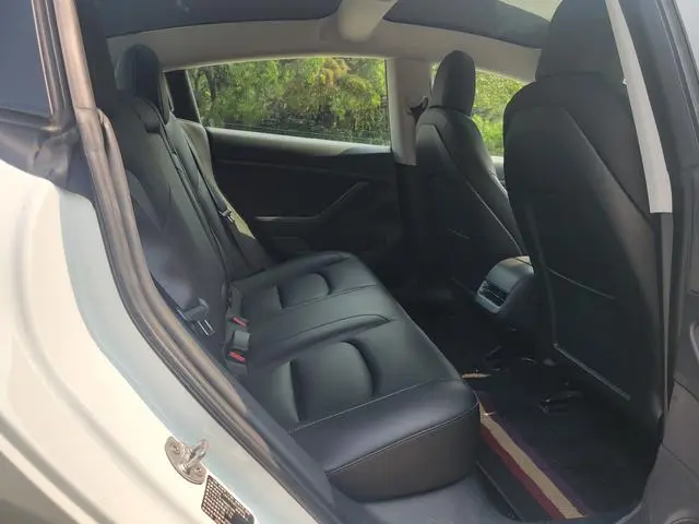 Tesla Model 3 Upgraded version of standard battery life rear drive