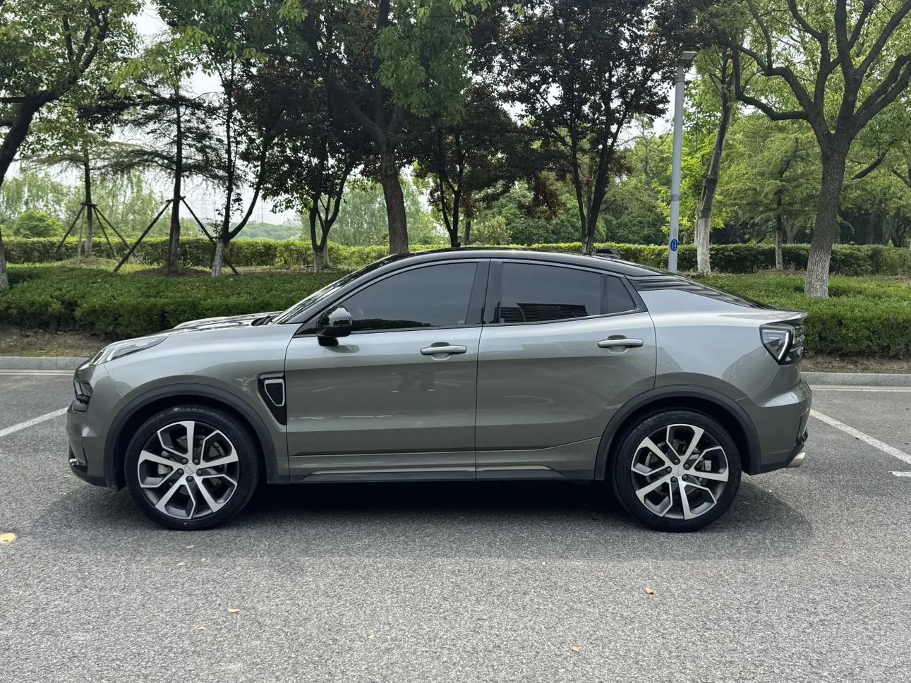 LYNK & CO Lynk 05 2.0TD four-wheel drive Halo