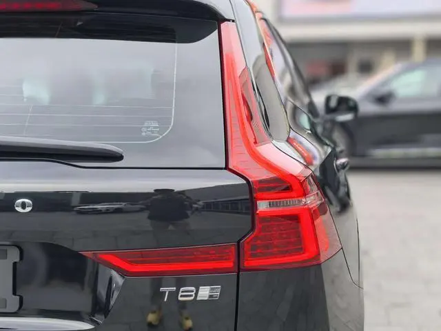 Volvo Volvo XC60 PHEV T8 E-drive Hybrid Zhizun Deluxe Edition Country V